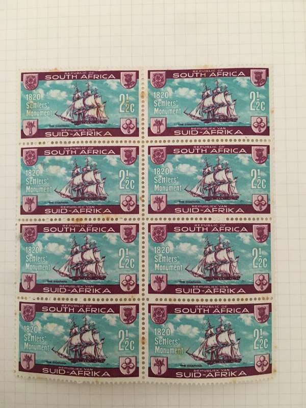 SOUTH AFRICA 1820 SETTLERS MONUMENT BLOCK OF UNUSED STAMPS  2 1/2c STAMPS