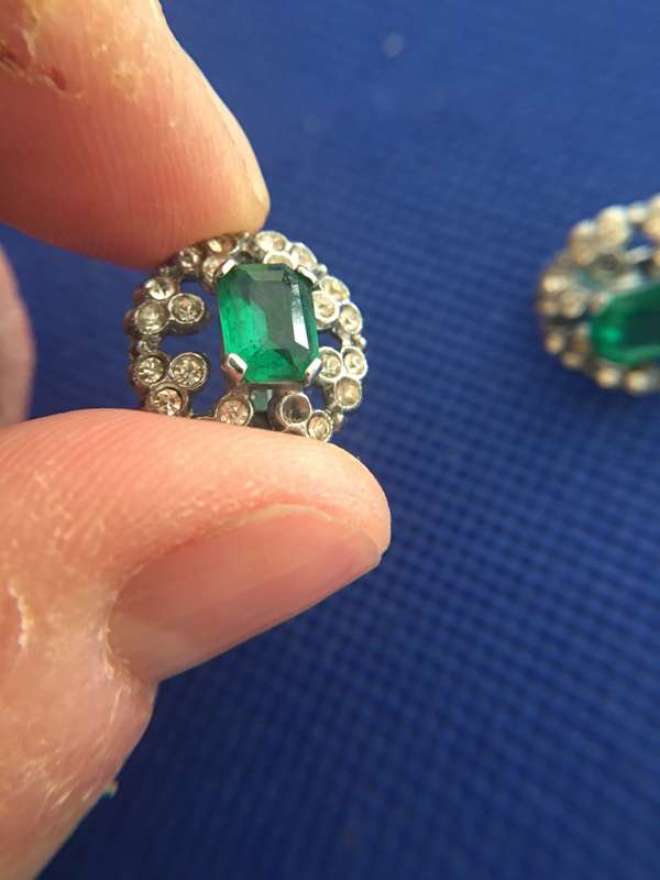 LOVELY VINTAGE EARRINGS WITH STONES