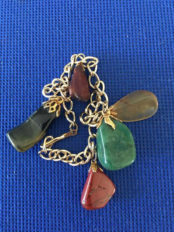 VINTAGE SEMI PRECIOUS STONE BRACELET