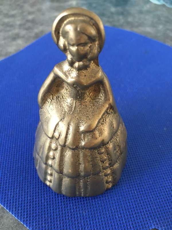 VINTAGE BRASS BELL  LADY SHAPED 300G OF BRASS