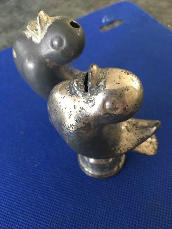 VINTAGE SILVER PLATED BIRD SALT AND PEPPER SHAKERS