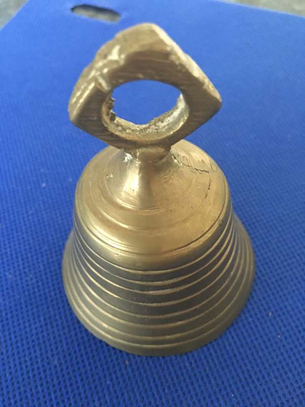 VINTAGE SMALL BELL BRASS -