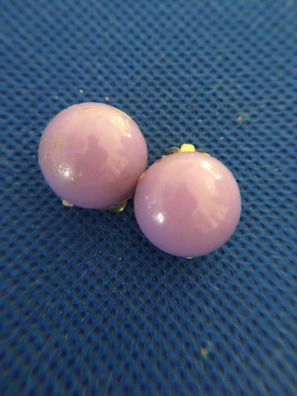 LOVELY VINTAGE EARRINGS