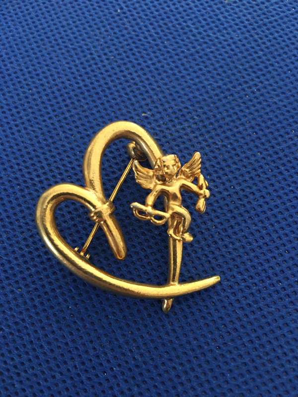 VINTAGE CUPID BROOCH