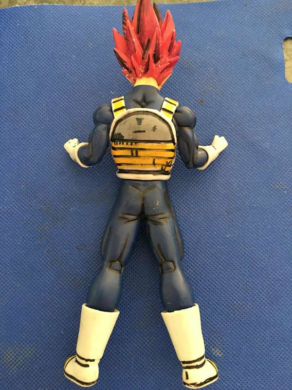 DRAGON BALL Z  FIGURINE 18 CM