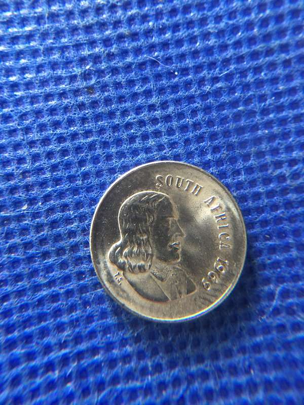 SOUTH AFRICA - 1969 5c COIN ENGLISH
