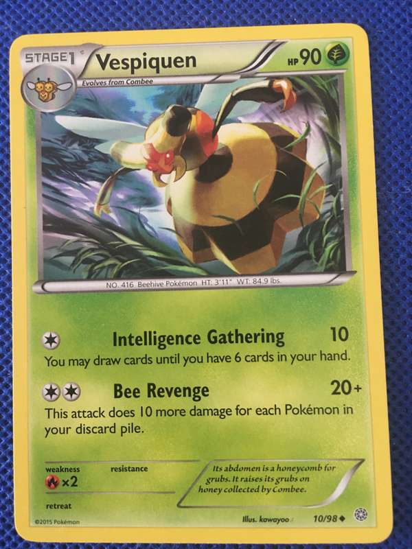 POKEMON TRADING CARD - VESPIQUEN