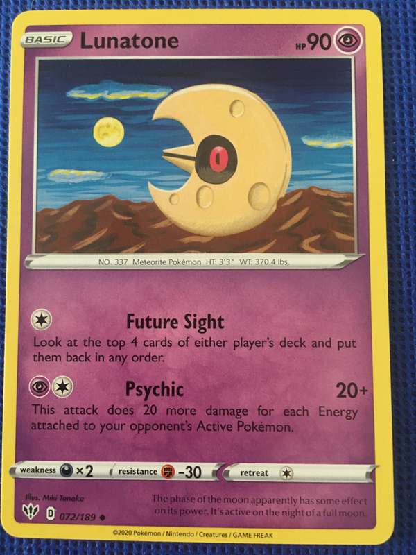 POKEMON TRADING CARD - LUNATONE
