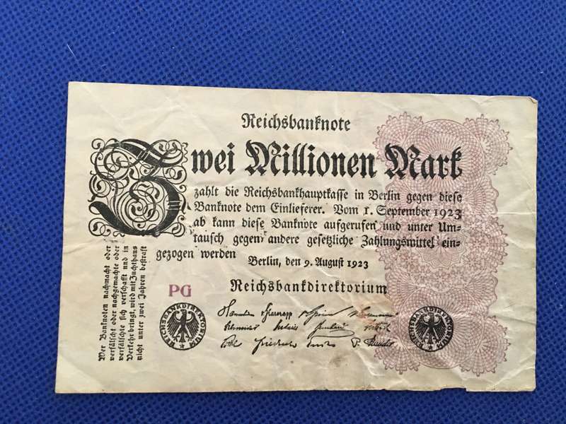 GERMANY REICH BANK NOTE - MILLIONEN MARK - 1923 -