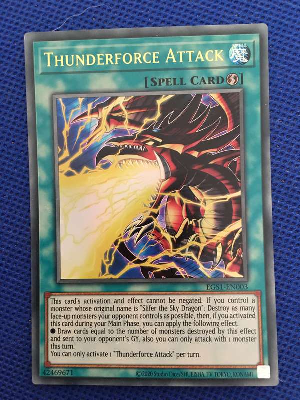 YU-GI-OH TRADING CARD - THUNDERFORCE ATTACK  / FOIL SHINY CARD