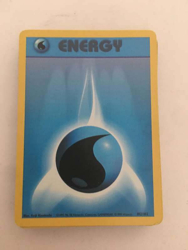 POKEMON TRADING CARD - ENERGY