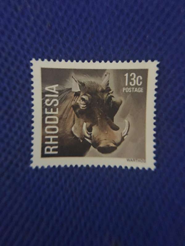 RHODESIA  5 UNUSED WILD LIFE STAMPS
