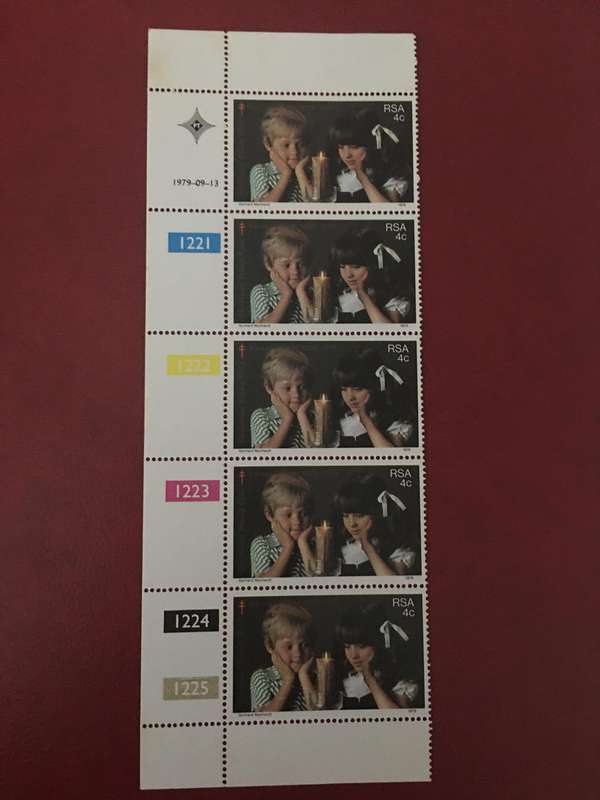 SOUTH AFRICA BLOCK OF 4c CHRISTMAS FUND STAMPS
