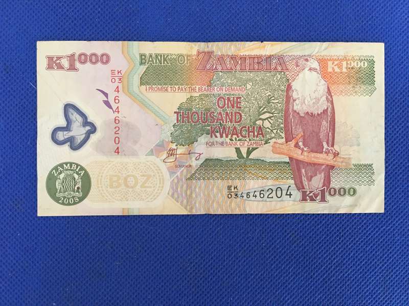 ZAMBIA  - ONE THOUSAND KWACHA BANK NOTE  - 2008  - SERIAL NUMBER - EK 03 46 466204