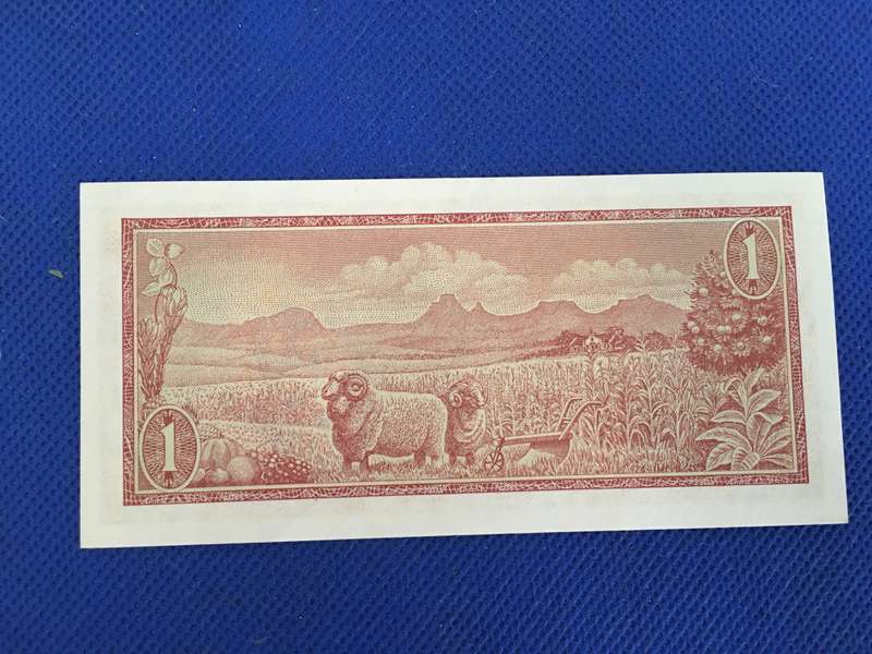 SOUTH AFRICA R1  ONE RAND BANK NOTE UNC CONDITION  TW DE JONGH