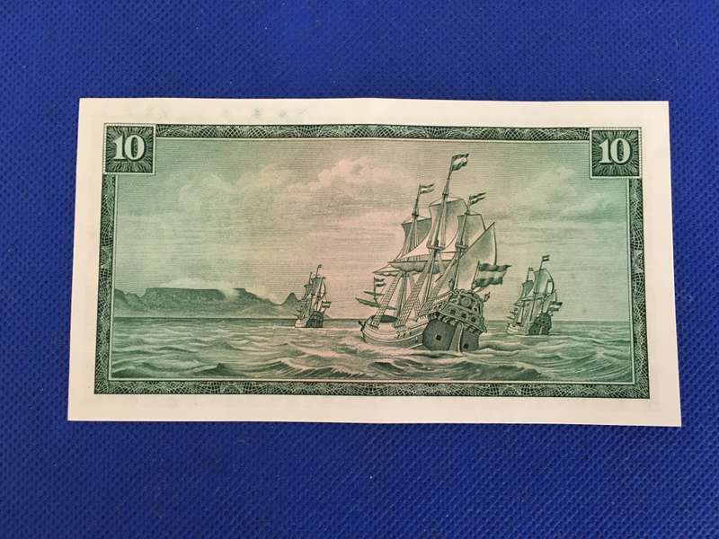SOUTH AFRICA - R10 TEN RAND BANK NOTE - TW DE JONGH  UNC CONDITION