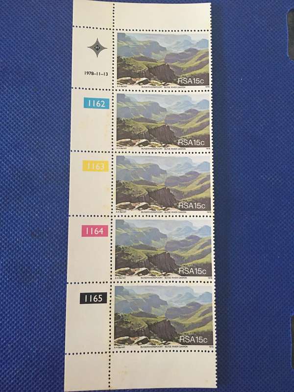 SOUTH AFRICA BLYDE RIVER CANYON 15c MINT BLOCK OF STAMPS