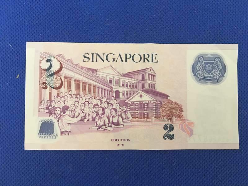 SINGAPORE TWO DOLLARS BANK NOTE  - 2009