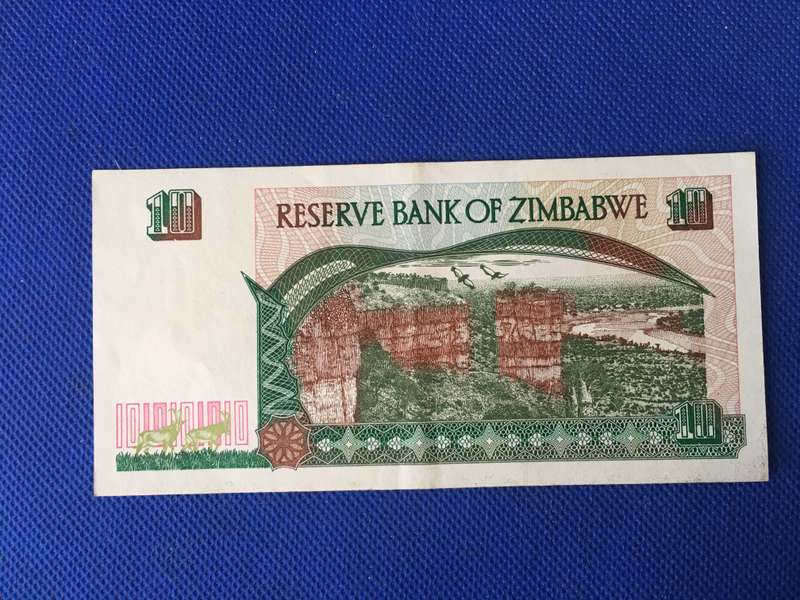 ZIMBABWE LOVELY TEN DOLLARS BANK NOTE - 1997 - SERIAL NUMBER - CW 7883656
