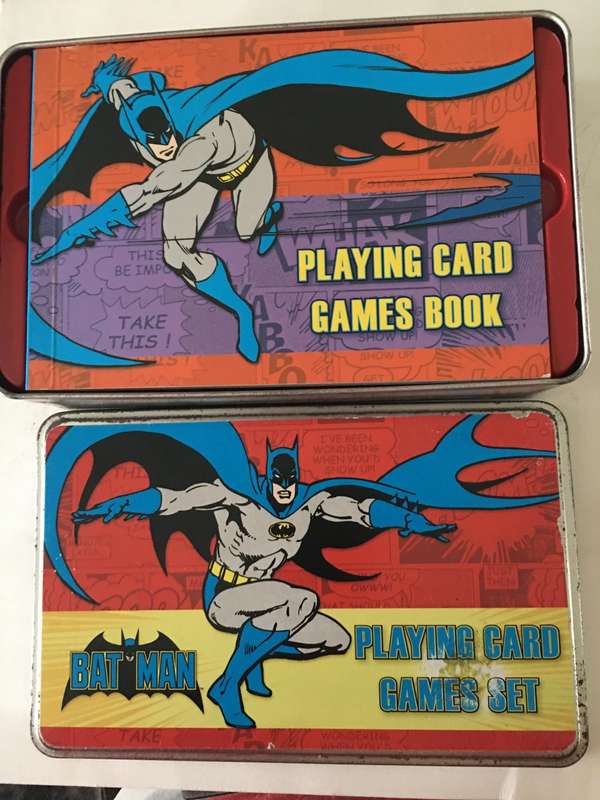 MARVEL / DC  -  VINTAGE BAT MAN  TIN - PLAYING CARDS AND UNO AVENGERS WITH 5 DICE