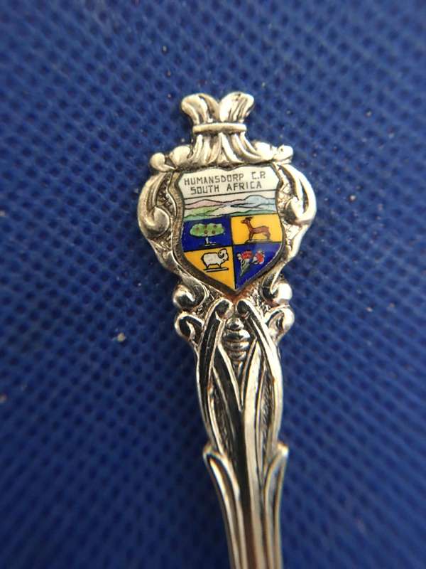 LOVELY HUMANSDORP CREST SUGAR SPOON