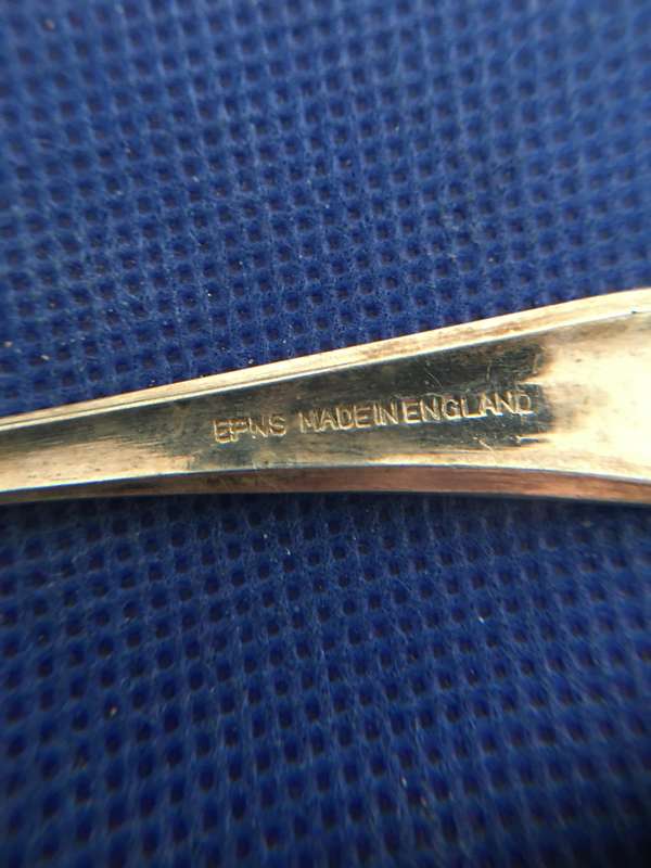 BOXED LOVELY SET OF EPENS TEASPOONS