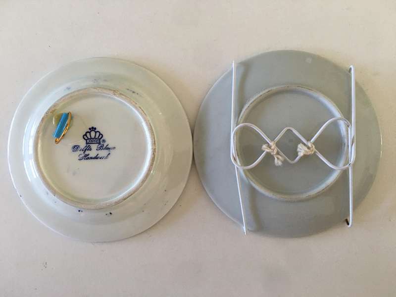 LOVELY VINTAGE DELFTS  BLUE JODON JOPON  DECORATIVE  PLATE SMALLER THAN SAUCER AND  JAPAN  PLATE