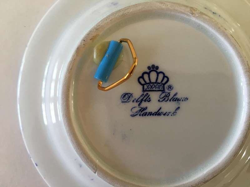 LOVELY VINTAGE DELFTS  BLUE JODON JOPON  DECORATIVE  PLATE SMALLER THAN SAUCER AND  JAPAN  PLATE