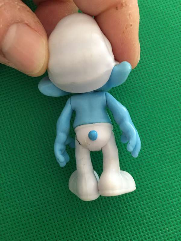 VINTAGE SMURF WITH MOVEABLE ARMS AND LEGS 2011 - WITH SERIAL NUMBER - GRUMPY