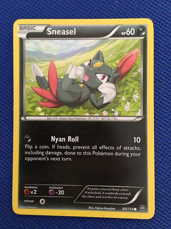 POKEMON TRADING CARD - SNEASEL - 2016