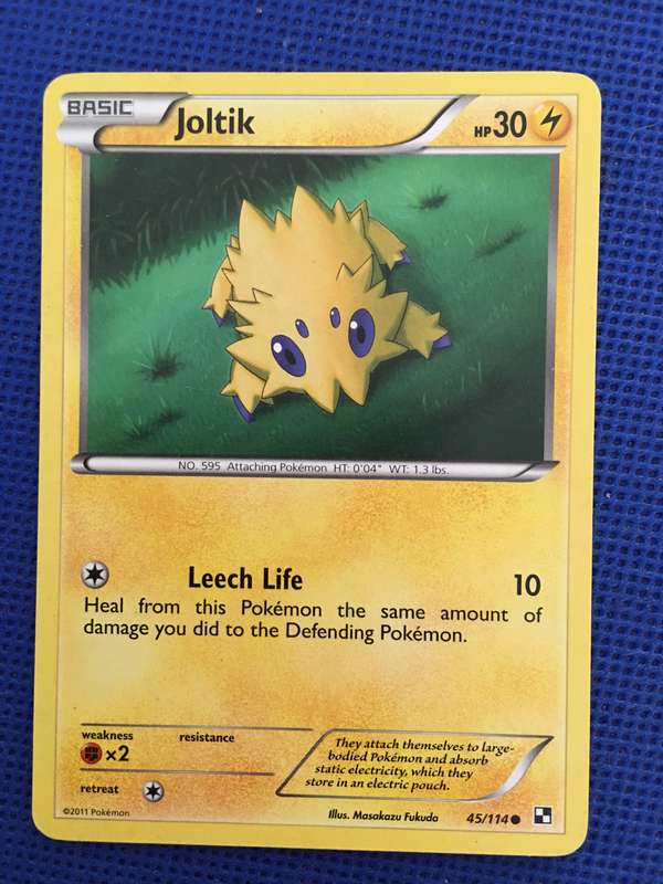 POKEMON  TRADING CARD - JOLTIK
