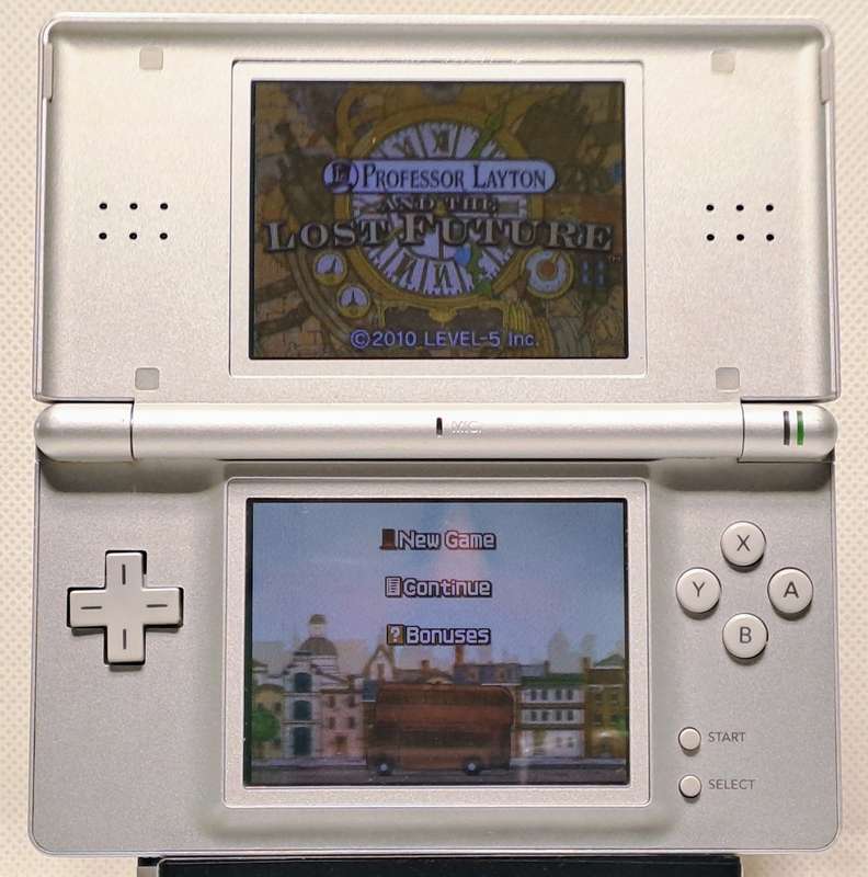 Professor Layton and the Lost Future - Nintendo DS Game