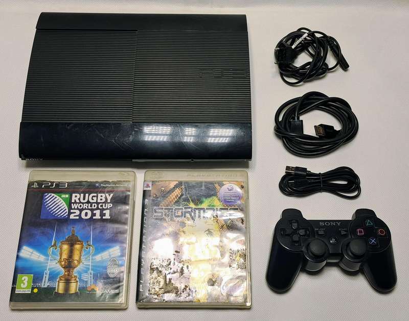 Sony PlayStation 3 / PS3 Super Slim Console (320GB)(CECH-4204A) with Controller & Games