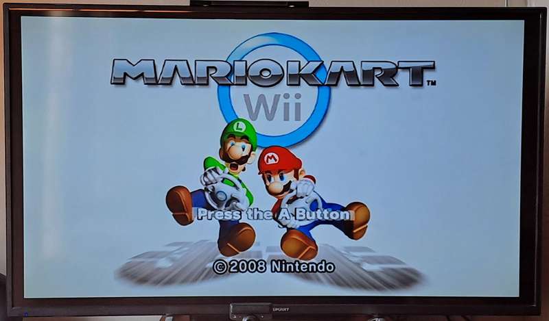 Mario Kart - Nintendo Wii Game