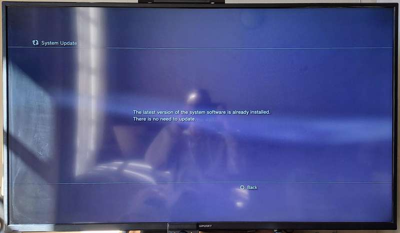 Sony PlayStation 3 / PS3 Super Slim Console (500GB)(CECH-4304C) with Controller & Games