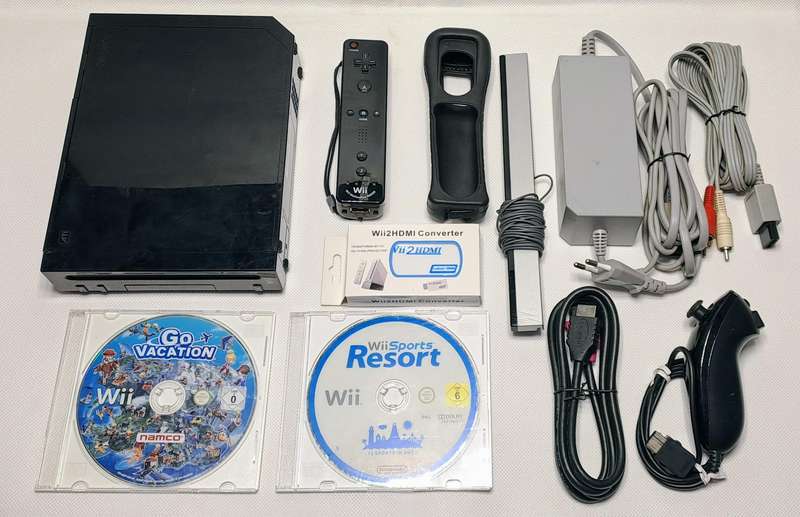 Nintendo Wii (Black) Console - WiiSports Resort HDMI Bundle
