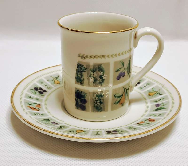 Royal Doulton Tapestry Fine Bone China Demitasse Cup & Saucer TC 1024 (Misprint)