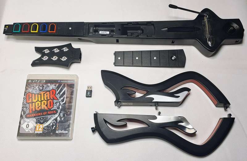 Guitar Hero: Warriors of Rock Bundle for Sony PlayStation 3 / PS3  Guitar + Receiver + Game (Rare)