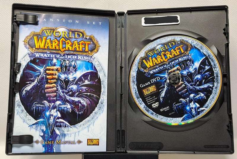 Blizzard Entertainment - World of Warcraft Collectors Bundle (BC Battle Chest + WotLK + Cataclysm)