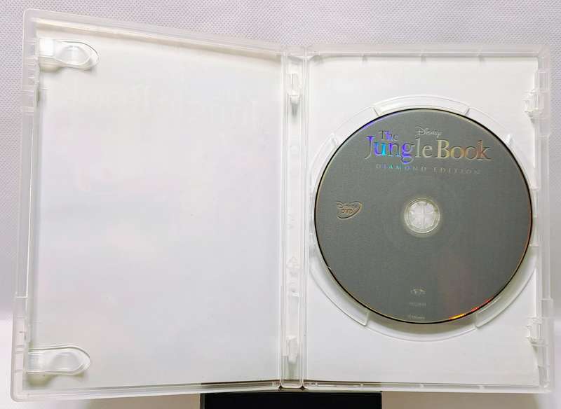 Disney Family DVD Collection  8 Movie Bundle (Frozen, Bambi, Wreck-It Ralph & More)