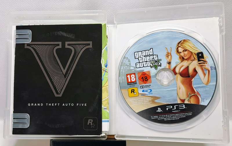 Grand Theft Auto V (GTA 5) - Sony PlayStation 3 / PS3 Game