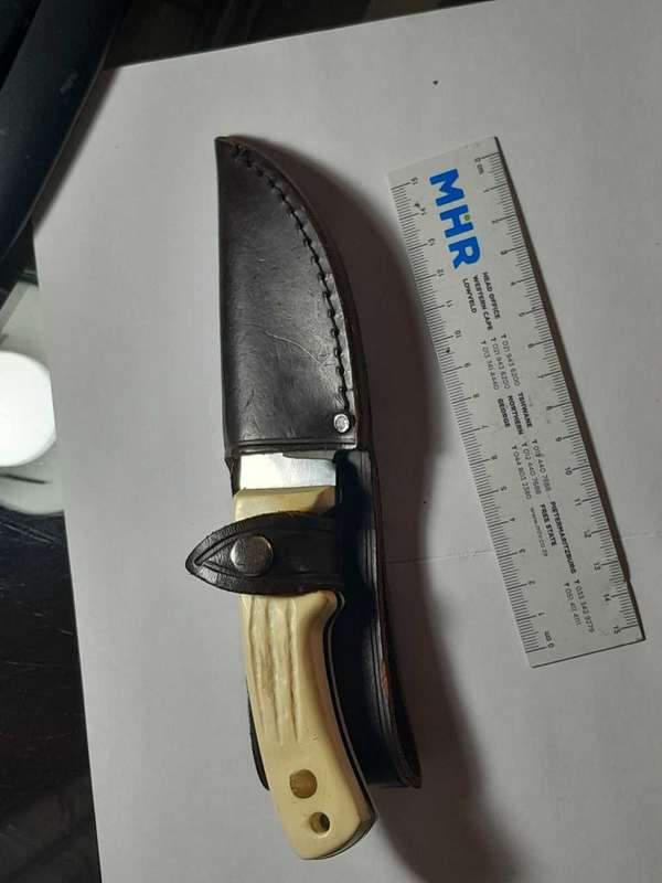 KMV Hunting Knife, made in Japan. New condition.