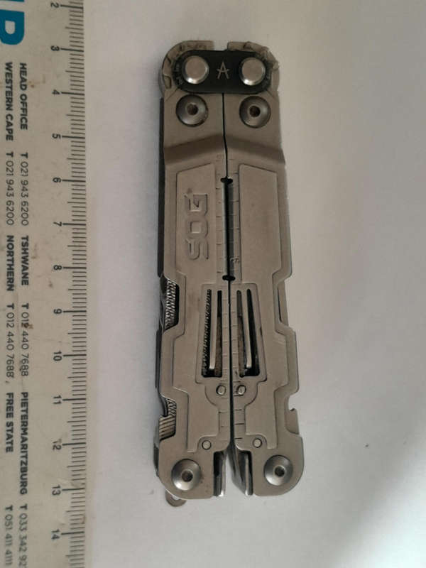 SOG, USA Multitool.