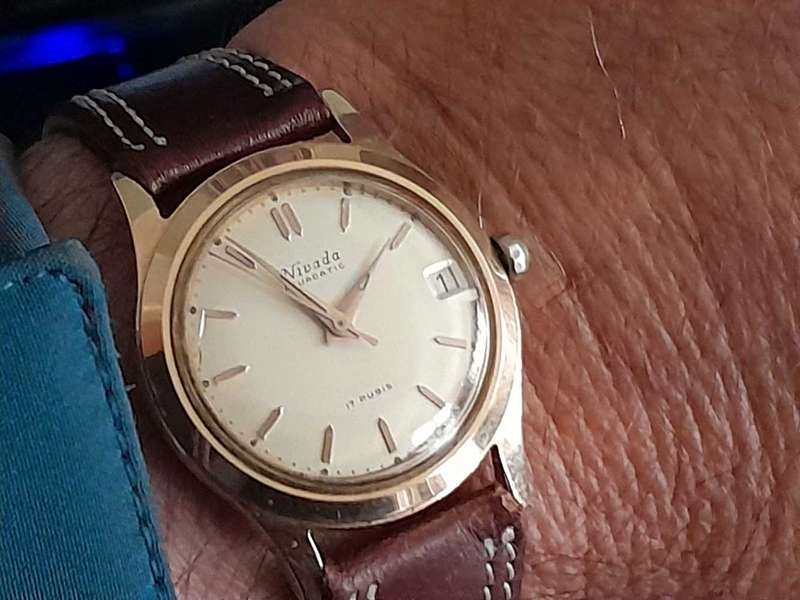 Nivada Aquadatic, automatic, 17 Jewels Swiss AS Movement. Pristine!