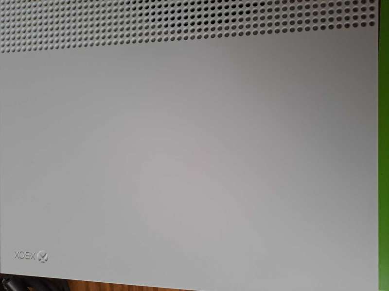 XBOX ONE S