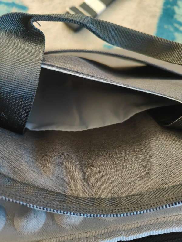 KELOE PADDED LAPTOP BAG |  15.6' LAPTOP SIZE