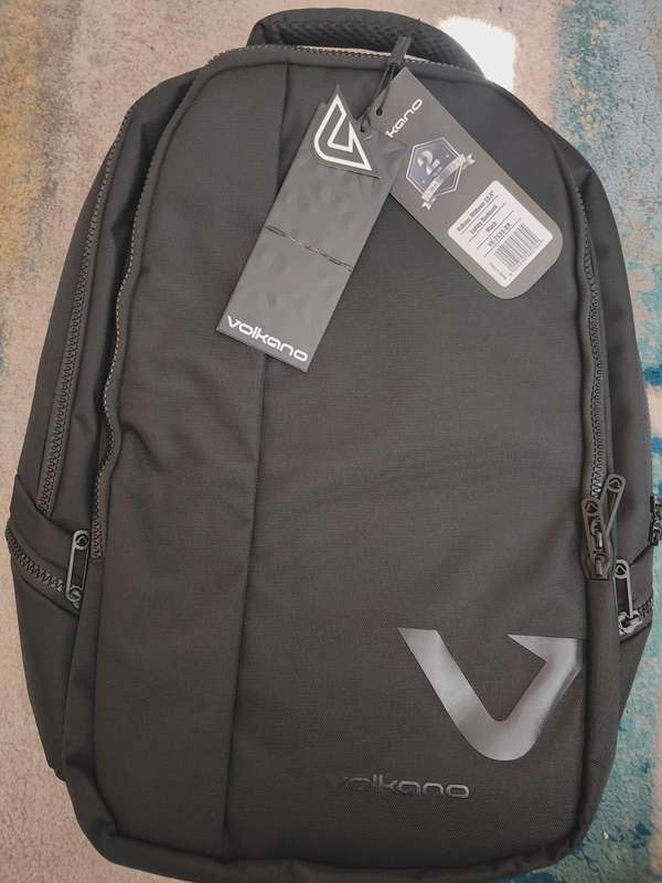 Volkano Midtown Laptop BackPack 16lt Laptop Backpack  (Black) | 16' Laptop Size | USB Charging Port