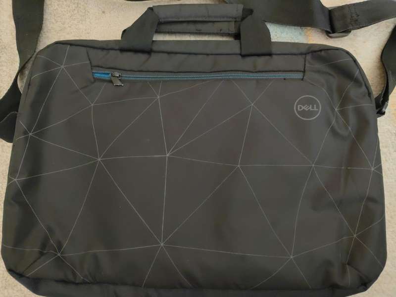 Genuine Dell Essential Briefcase Laptop Bag | Fits Up To 15.6"