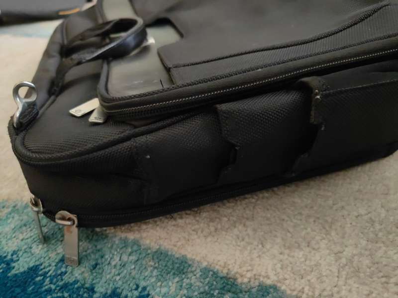 HP 17' Laptop Shoulder Bag