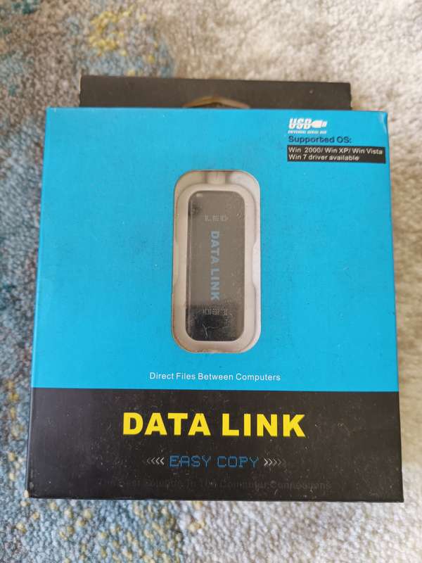 Plug and play high speed USB 2.0 data link cable - PC to PC data share